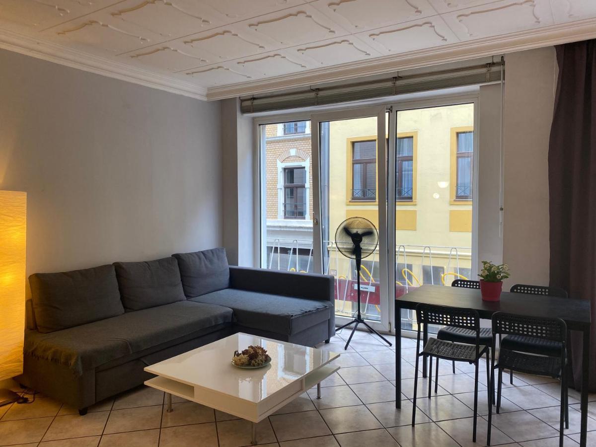 Central Shared Apartment, Friesenplatz Keulen Buitenkant foto